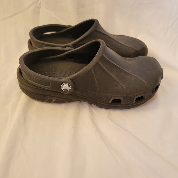 Crocs Black Closed Toe Slip On Classic Clog Unisex Mens Size 7 Womens Size 9 - Picture 5 of 10